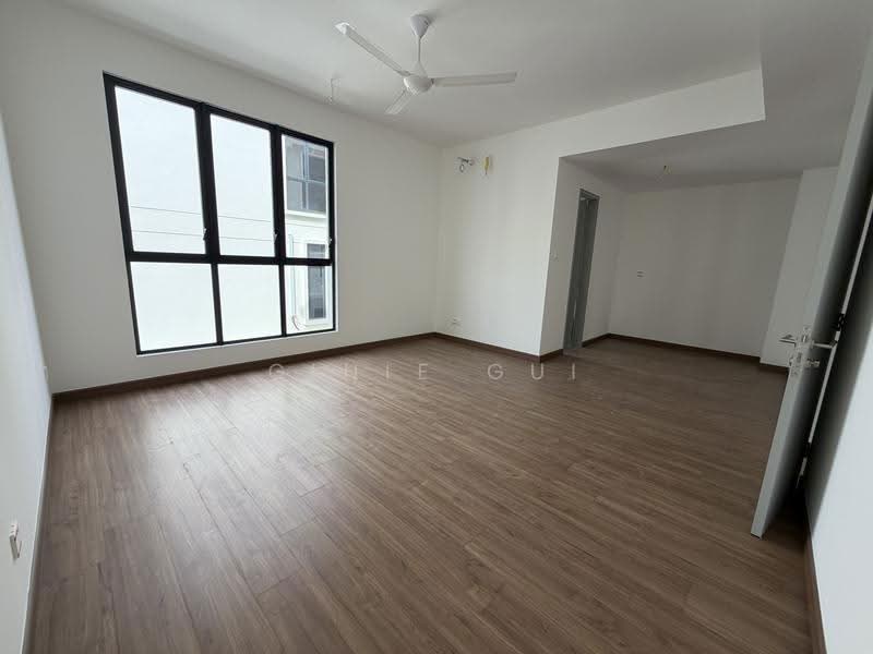 Semi-Detached House for Sale in Bandar Bukit Puchong 2 (Puchong) - Ginie Gui - BedRoom - PropertyGuru.com.my