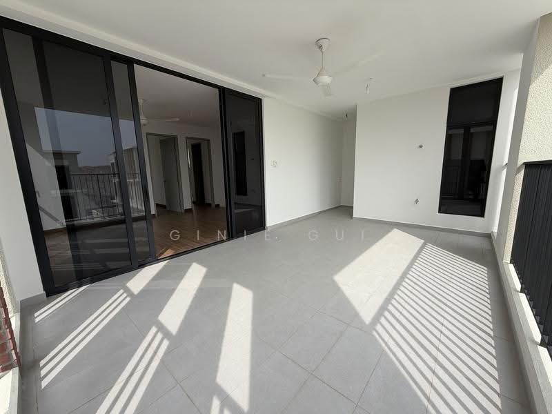 Semi-Detached House for Sale in Bandar Bukit Puchong 2 (Puchong) - Ginie Gui - Balcony - PropertyGuru.com.my