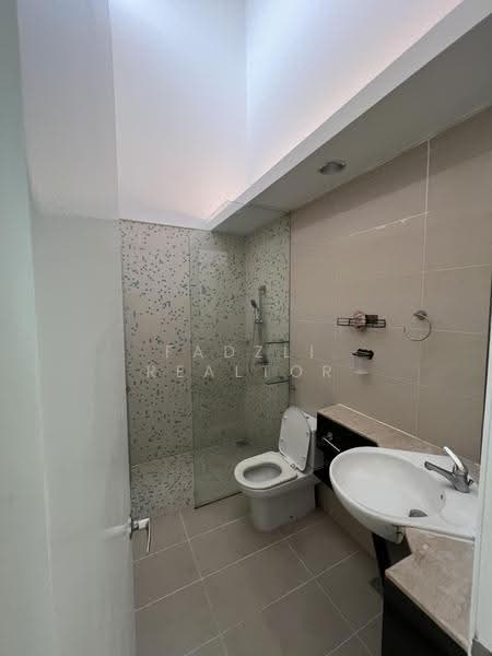 Semi-Detached House for Rent in Mont Kiara (Kuala Lumpur) - Fadzli Realtor - Bathroom - PropertyGuru.com.my