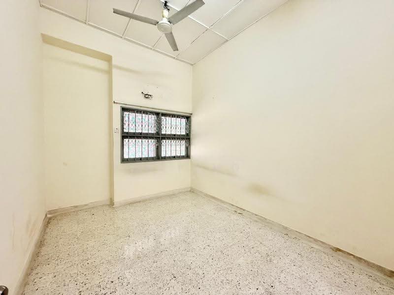 Rumah Teres 1-Tingkat untuk Dijual di Taman Tun Dr Ismail (Kuala Lumpur) - Yin Peng . - Bedroom - PropertyGuru.com.my