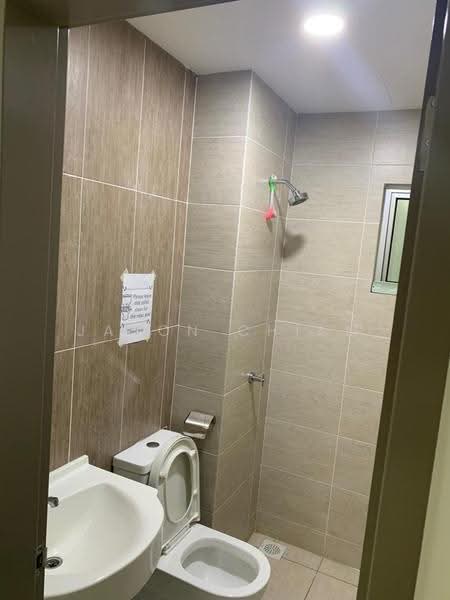 Kondominium untuk Dijual di Platinum Splendor Residence - Jason Chiam - Bathroom - PropertyGuru.com.my