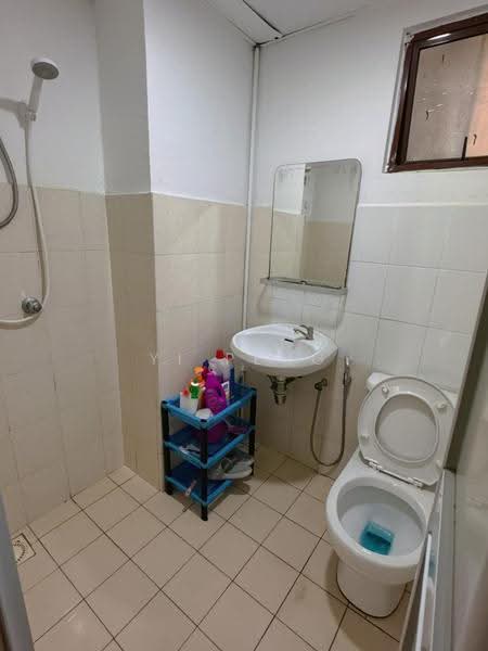 Condominium for Rent at Palm Spring @ Damansara - Yi Peng - Bathroom - PropertyGuru.com.my