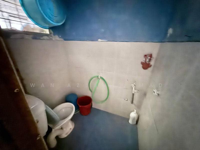 Rumah Teres 2-Tingkat untuk Dijual di Bandar Tasik Puteri (Rawang) - Wan Azlan Ahmad - Bathroom - PropertyGuru.com.my