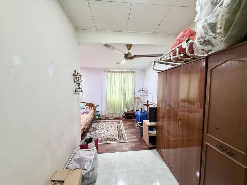 Rumah Teres 2-Tingkat untuk Dijual di Bandar Tasik Puteri (Rawang) - Wan Azlan Ahmad - Bedroom - PropertyGuru.com.my