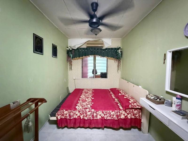Rumah Teres 2-Tingkat untuk Dijual di Bandar Tasik Puteri (Rawang) - Wan Azlan Ahmad - Bedroom - PropertyGuru.com.my