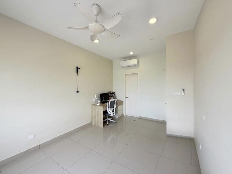Apartment for Sale at Aman 1 - Charlie Gan - Study - PropertyGuru.com.my