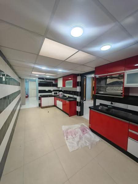 Komersial Berkembar untuk Disewa di Alma (Bukit Mertajam) - Jane Ng - Kitchen - PropertyGuru.com.my