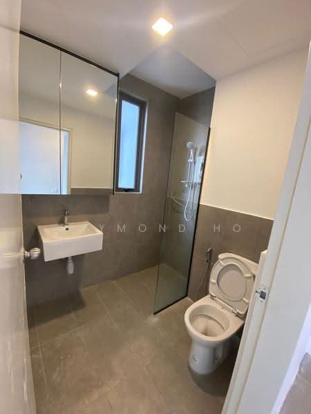 Kediaman Servis untuk Disewa di Suite Enesta - Raymond Ho - Bathroom - PropertyGuru.com.my
