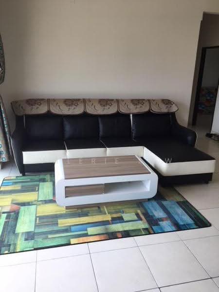 Kediaman Servis untuk Disewa di The Garden Residences - Valerie Saw - Living Room - PropertyGuru.com.my