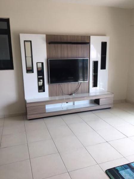 Kediaman Servis untuk Disewa di The Garden Residences - Valerie Saw - Living Room - PropertyGuru.com.my