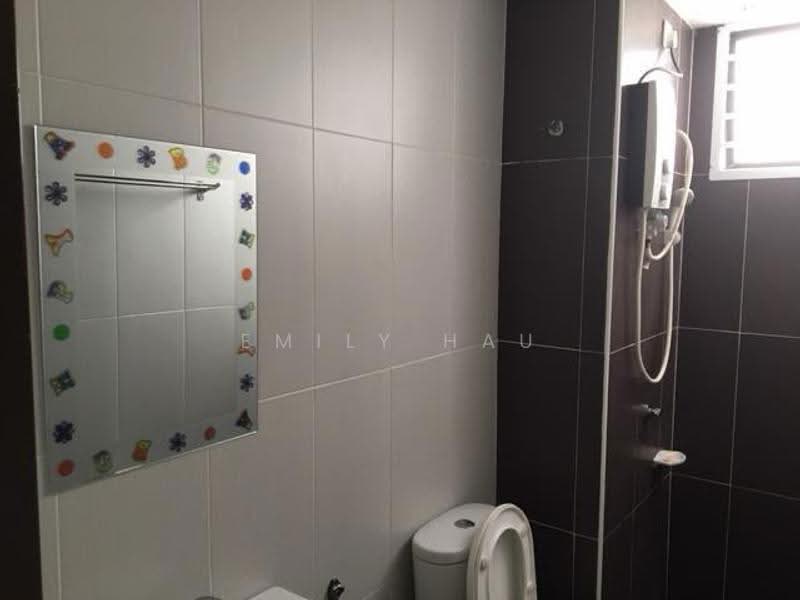 Kediaman Servis untuk Disewa di The Garden Residences - Emily Hau - Bathroom - PropertyGuru.com.my