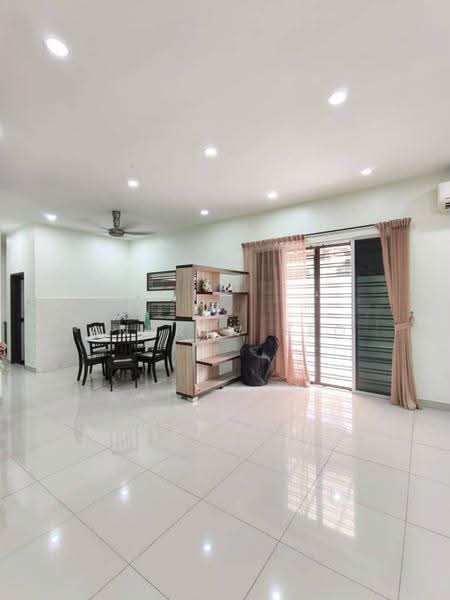 Rumah Kluster untuk Dijual di Taman Seri Austin (Tebrau) - Andrew Teo - PropertyGuru.com.my