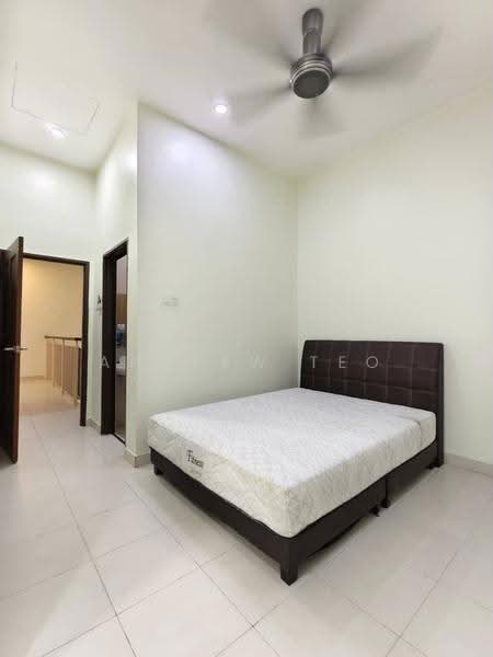 Rumah Kluster untuk Dijual di Taman Seri Austin (Tebrau) - Andrew Teo - PropertyGuru.com.my