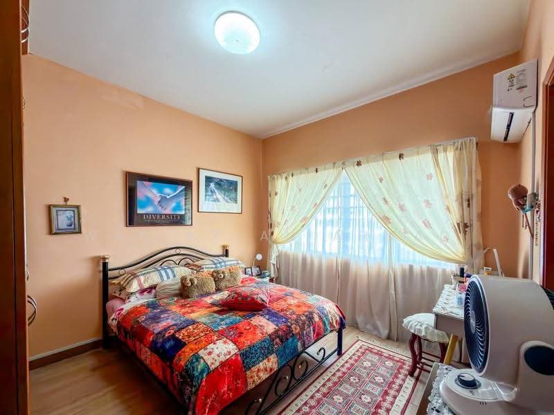 Apartment for Sale at Desa View Towers - Wan Azlan Ahmad - PropertyGuru.com.my