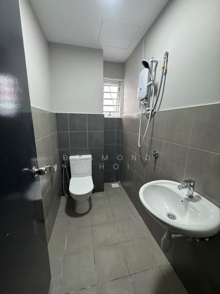 Pangsapuri untuk Disewa di Residensi Akasia Jubilee - Desmond Choi - Bathroom - PropertyGuru.com.my