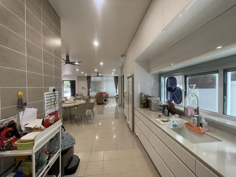 Semi-Detached House for Sale in Taman Damai Utama (Bandar Kinrara) - Francis Soh - Living Room - PropertyGuru.com.my