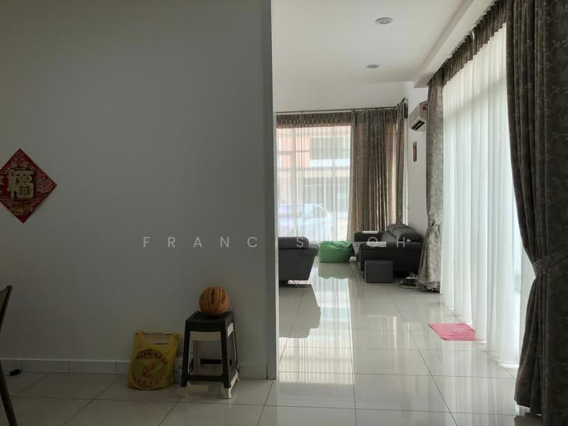 Semi-Detached House for Sale in Taman Damai Utama (Bandar Kinrara) - Francis Soh - Living Room - PropertyGuru.com.my