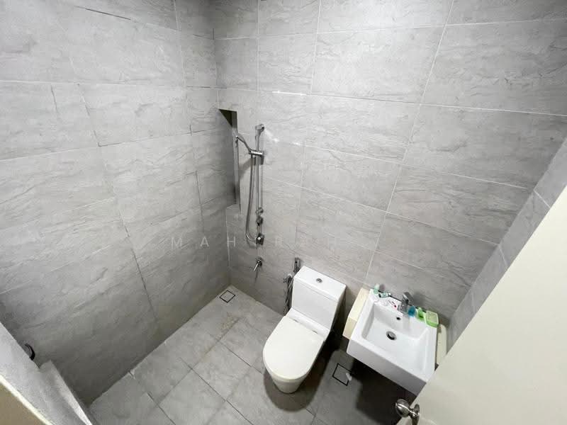 2-storey Terraced House for Sale in Presint 12 (Putrajaya) - Mahirah . - Bathroom - PropertyGuru.com.my