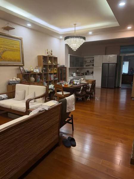 2.5-storey Terraced House for Sale in Bandar Putra Permai (Seri Kembangan) - Nick Chan - Living Room - PropertyGuru.com.my