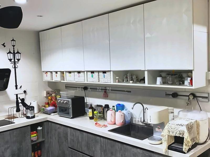 Rumah Teres 3-Tingkat untuk Dijual di Puchong (Selangor) - Hann . - Kitchen - PropertyGuru.com.my