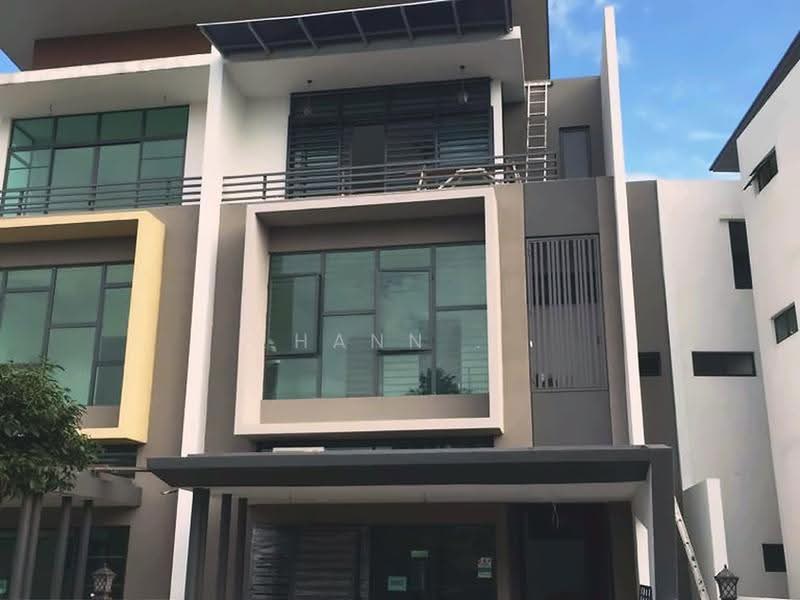 Rumah Teres 3-Tingkat untuk Dijual di Puchong (Selangor) - Hann . - PropertyGuru.com.my