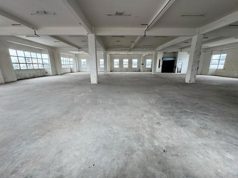 Kedai / Pejabat untuk Disewa di Seri Kembangan (Selangor) - Hanz Low - Interior - PropertyGuru.com.my