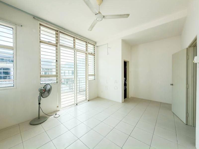 Semi-Detached House for Sale in Bandar Saujana Putra (Tanjong Duabelas) - Mohd Hazlan bin Mohd Sopi - PropertyGuru.com.my
