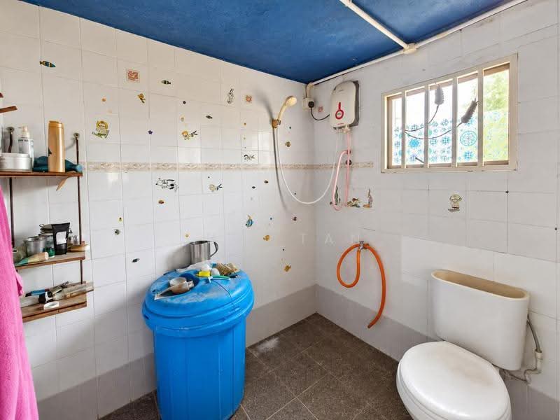 1-storey Terraced House for Sale in Taman Petaling (Kepong) - Suki Tan - Bathroom - PropertyGuru.com.my