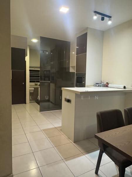 2-storey Terraced House for Rent in Rawang (Selangor) - Lau Ia Ein - Kitchen - PropertyGuru.com.my