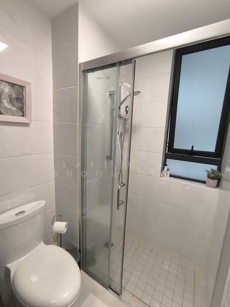 Service Residence for Rent at Forest City - Wyatt Chan Shoou Tyn - Bathroom - PropertyGuru.com.my