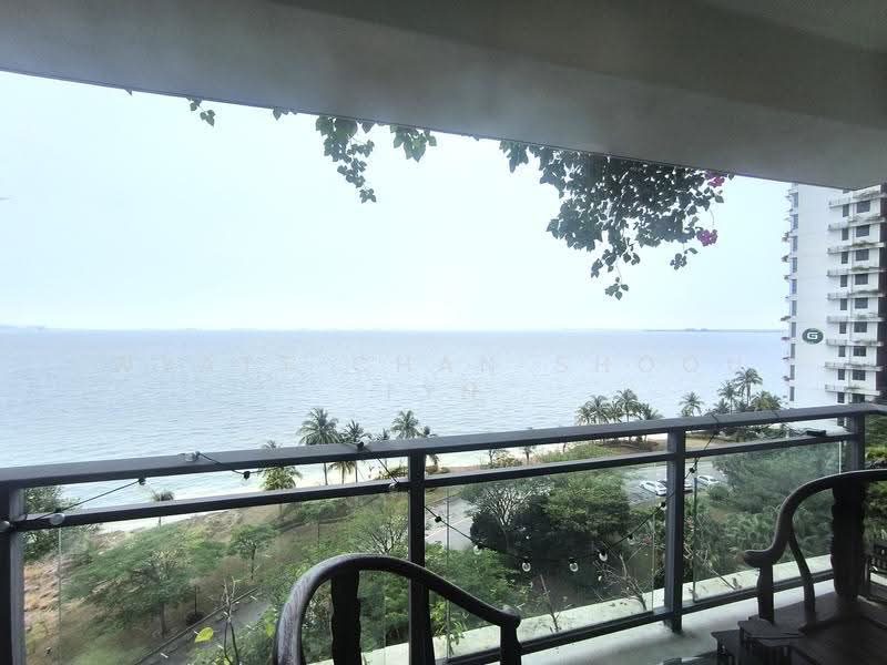 Service Residence for Rent at Forest City - Wyatt Chan Shoou Tyn - Balcony - PropertyGuru.com.my