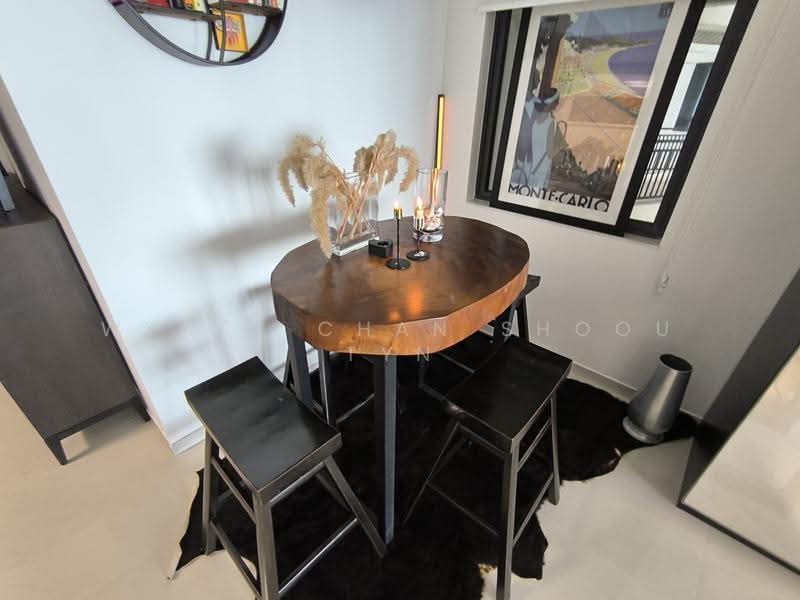 Service Residence for Rent at Forest City - Wyatt Chan Shoou Tyn - Dining Room - PropertyGuru.com.my