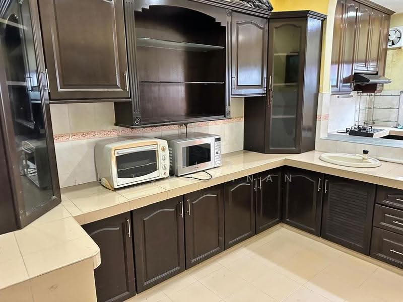 Rumah Teres 2-Tingkat untuk Dijual di Bandar Puteri Klang (Klang) - Thila Letchamanan - Kitchen - PropertyGuru.com.my
