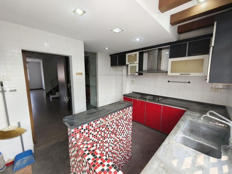 Kondominium untuk Dijual di Nusavilla - Wilson Teh - Kitchen - PropertyGuru.com.my