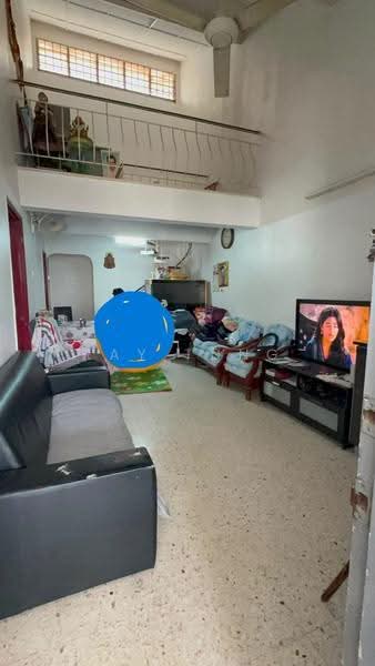 1.5-storey Terraced House for Sale in Taman Molek (Johor Bahru) - Ray Tung - Living Room - PropertyGuru.com.my