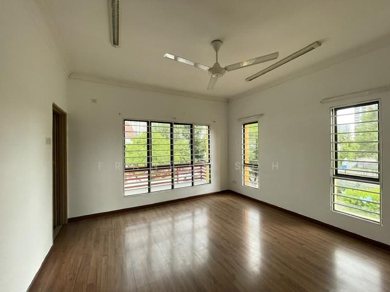 2-storey Terraced House for Sale in Bandar Kinrara Seksyen 9 (Bandar Kinrara) - Francis Soh - PropertyGuru.com.my