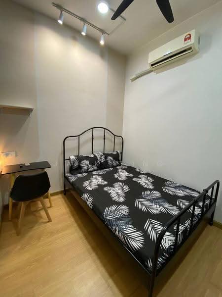 Condominium for Rent at Royal Strand @ Country Garden Danga Bay - Jack Ting - Bedroom - PropertyGuru.com.my