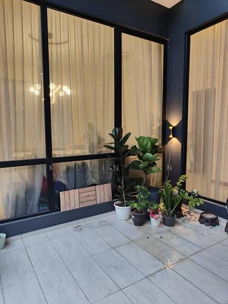 Bungalow House for Rent in Telok Panglima Garang (Selangor) - Kelvin Tan - Balcony - PropertyGuru.com.my