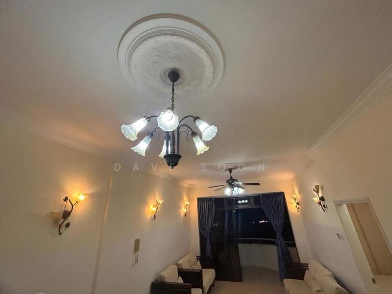 Kondominium untuk Dijual di Eden Seaview Condominium - Dave Soon - Living Room - PropertyGuru.com.my