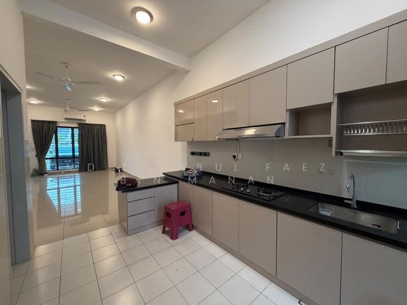 Rumah Berkembar untuk Dijual di Alam Sari (Bangi) - Md Syahrul Faez Bin Manan - Kitchen - PropertyGuru.com.my