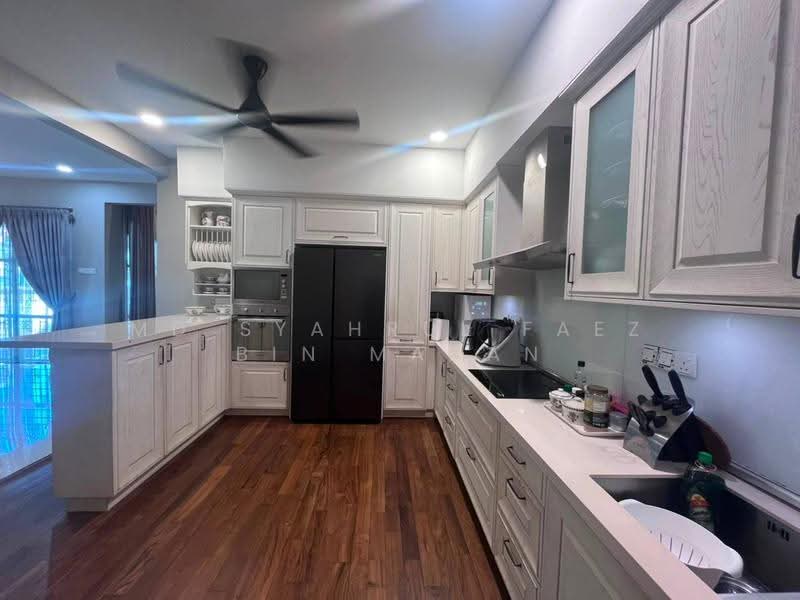 Rumah Berkembar untuk Dijual di Alam Sari (Bangi) - Md Syahrul Faez Bin Manan - Kitchen - PropertyGuru.com.my