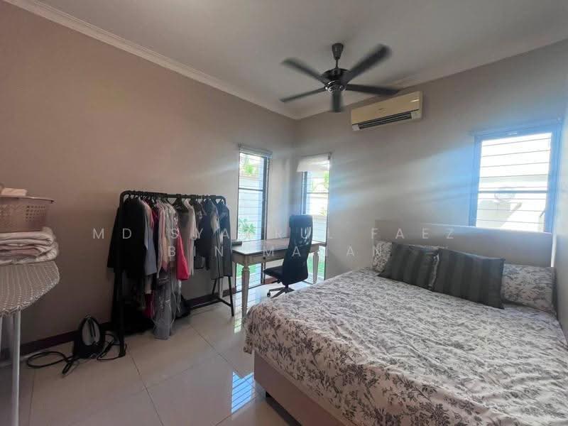 Rumah Berkembar untuk Dijual di Alam Sari (Bangi) - Md Syahrul Faez Bin Manan - Bedroom - PropertyGuru.com.my
