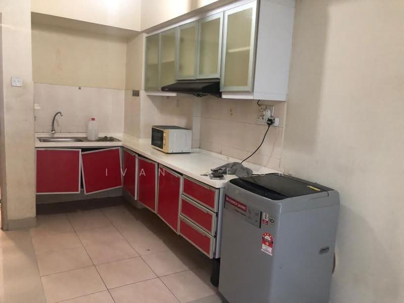 Service Residence for Sale at D'Alamanda - Ivan Lee CR - Kitchen - PropertyGuru.com.my