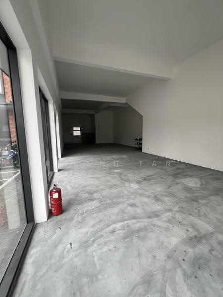 Kedai untuk Disewa di Bandar Gamuda Gardens (Rawang) - Roland Tan - Interior - PropertyGuru.com.my