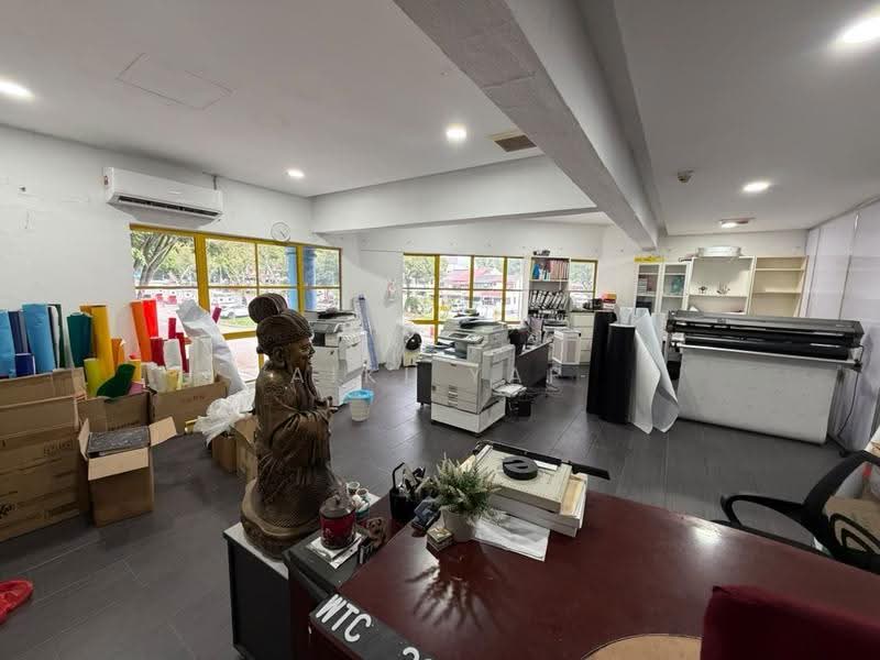 Kedai untuk Dijual di Bandar Sri Damansara (Selangor) - Aiki Yap - Interior - PropertyGuru.com.my