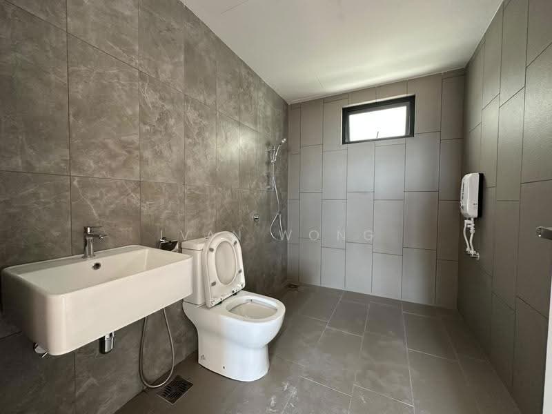 Condominium for Sale at Tuai Timur - Ivan Wong - Bathroom - PropertyGuru.com.my