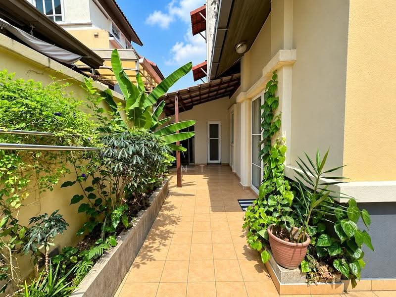 Semi-Detached House for Sale in Damansara Legenda (Petaling Jaya) - Vincent Liaw - Exterior - PropertyGuru.com.my
