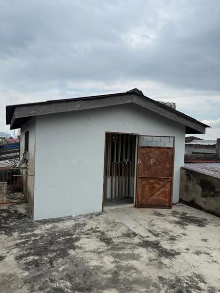 Kedai / Pejabat untuk Dijual di Batu Caves (Selangor) - Jack Yap - Exterior - PropertyGuru.com.my