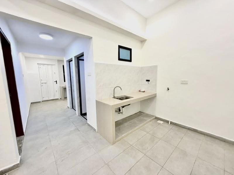 1-storey Terraced House for Sale in Taman Melodies (Johor Bahru) - Janice . - Kitchen - PropertyGuru.com.my
