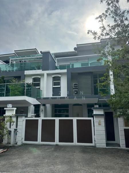 Rumah Teres 2.5-Tingkat untuk Dijual di USJ Heights (Subang Jaya) - Nazrin Rahman - Exterior - PropertyGuru.com.my